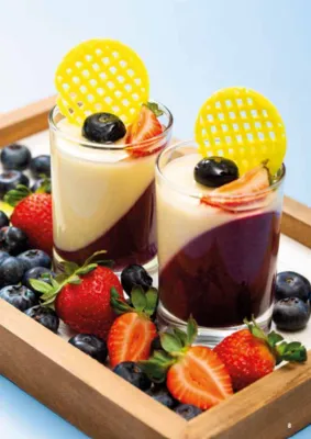 Postre de vaso (arándanos y limón)